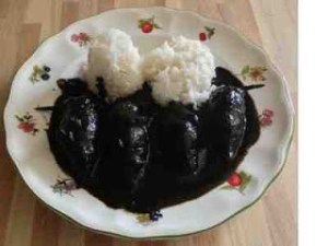 Calamares en su tinta rellenos de gambas