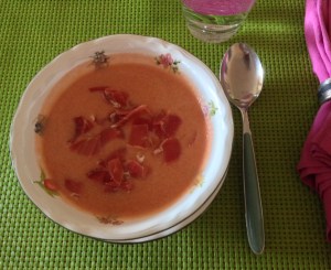 Gazpacho con jamón estilo Cristina