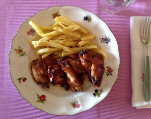 Alas de pollo marinadas