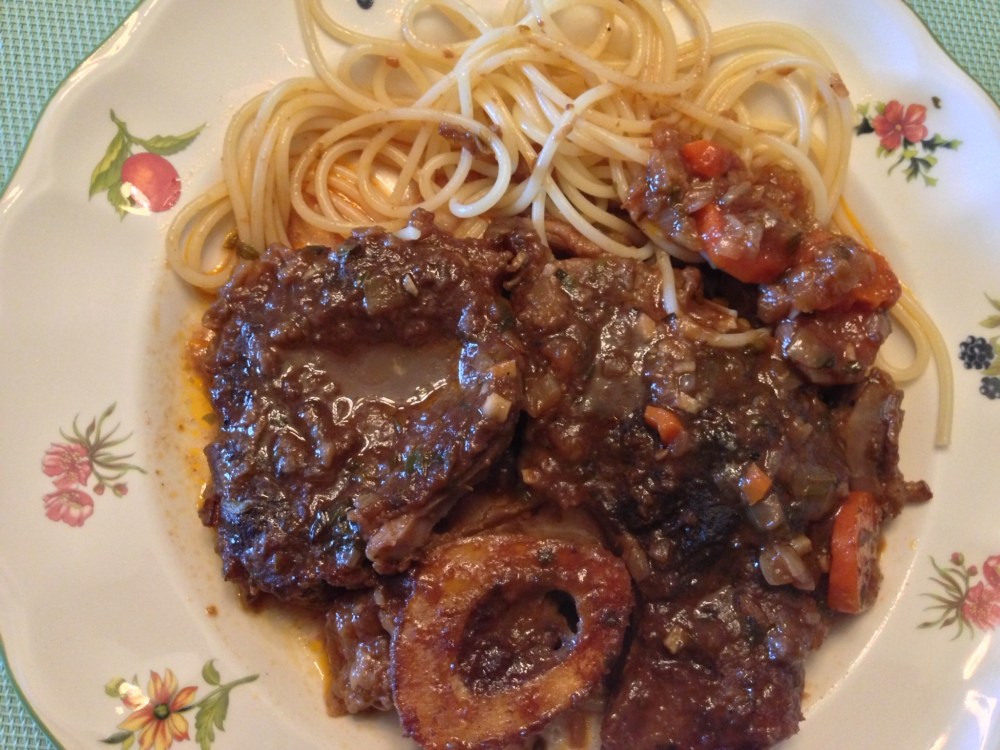 Ossobuco con salsa de vino tinto